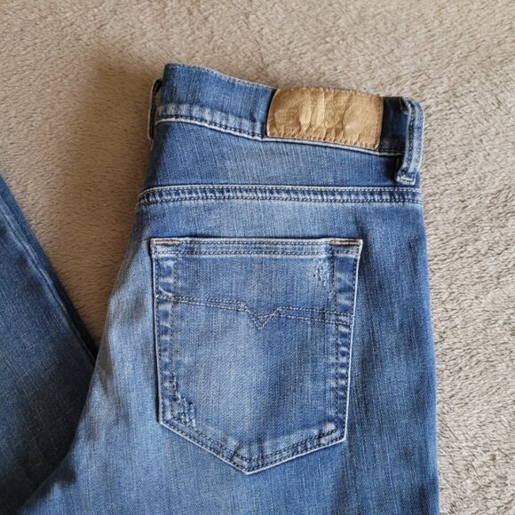 Diesel Bootzee Regular Slim Bootcut jeans wash 0602L size 24 - Picture 2 of 16